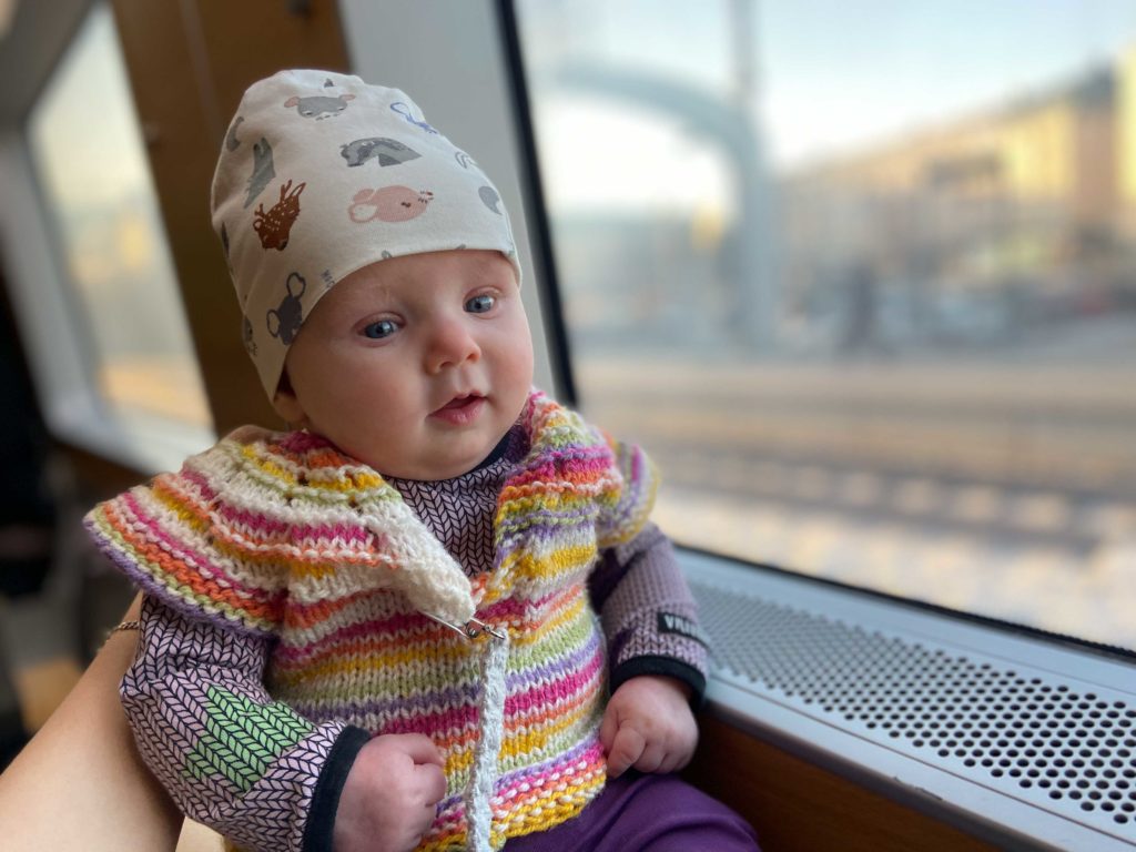 resa med tåg med bebis